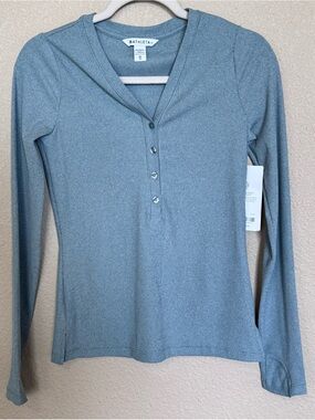 NWT Athleta Women's XS Long Sleeve Heathered Blue Henley Performance Top